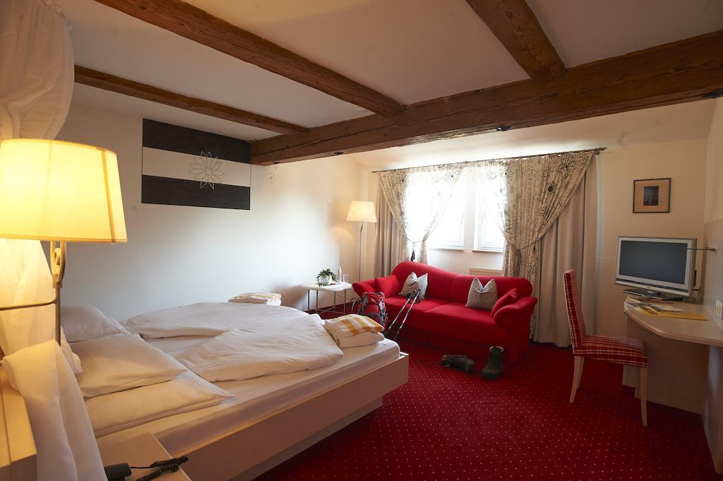 Hotel Gastagwirt Eugendorf Habitación foto